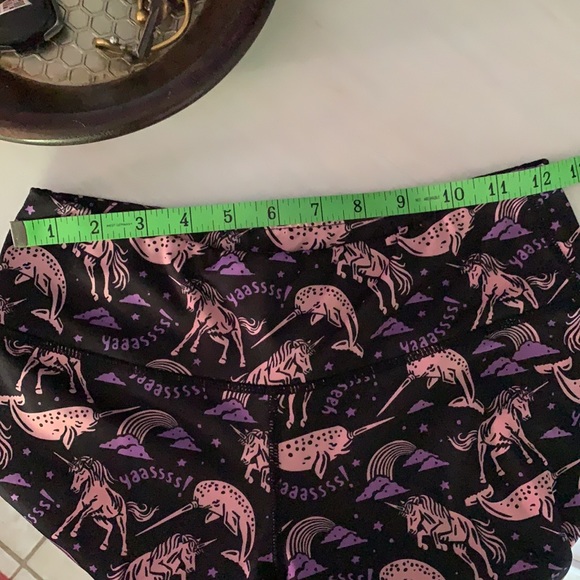 IAB mfg Capri narwhal and unicorn gym leggings small 6 S yass - Picture 4 of 5